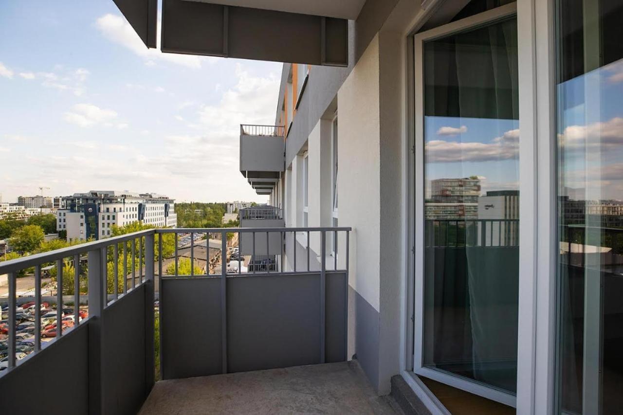 Ferienwohnung Apart D&K Free Parking Komputerowa 8 Warschau Exterior foto